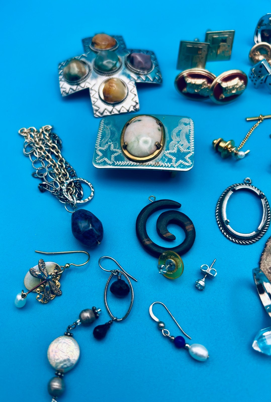 LOT Single Earrings Pendants Cuff Link Rings Buckle Charms Jewelry Designer