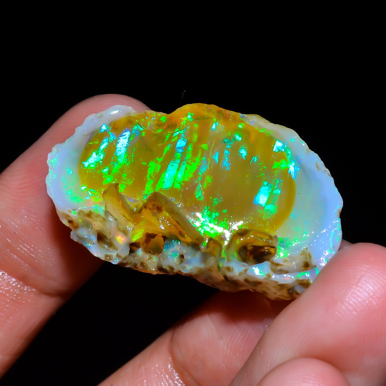 Natural Ethiopian Opal Rough Specimen Welo Multi Fire Crystal Opal Approx 28 Ct