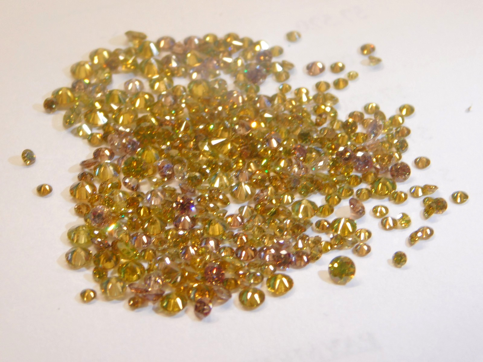OVER 16 CARATS OF COLORFUL HIGH END FULL CUT DIAMONDS FROM NYC ONLY $38 A CARAT!