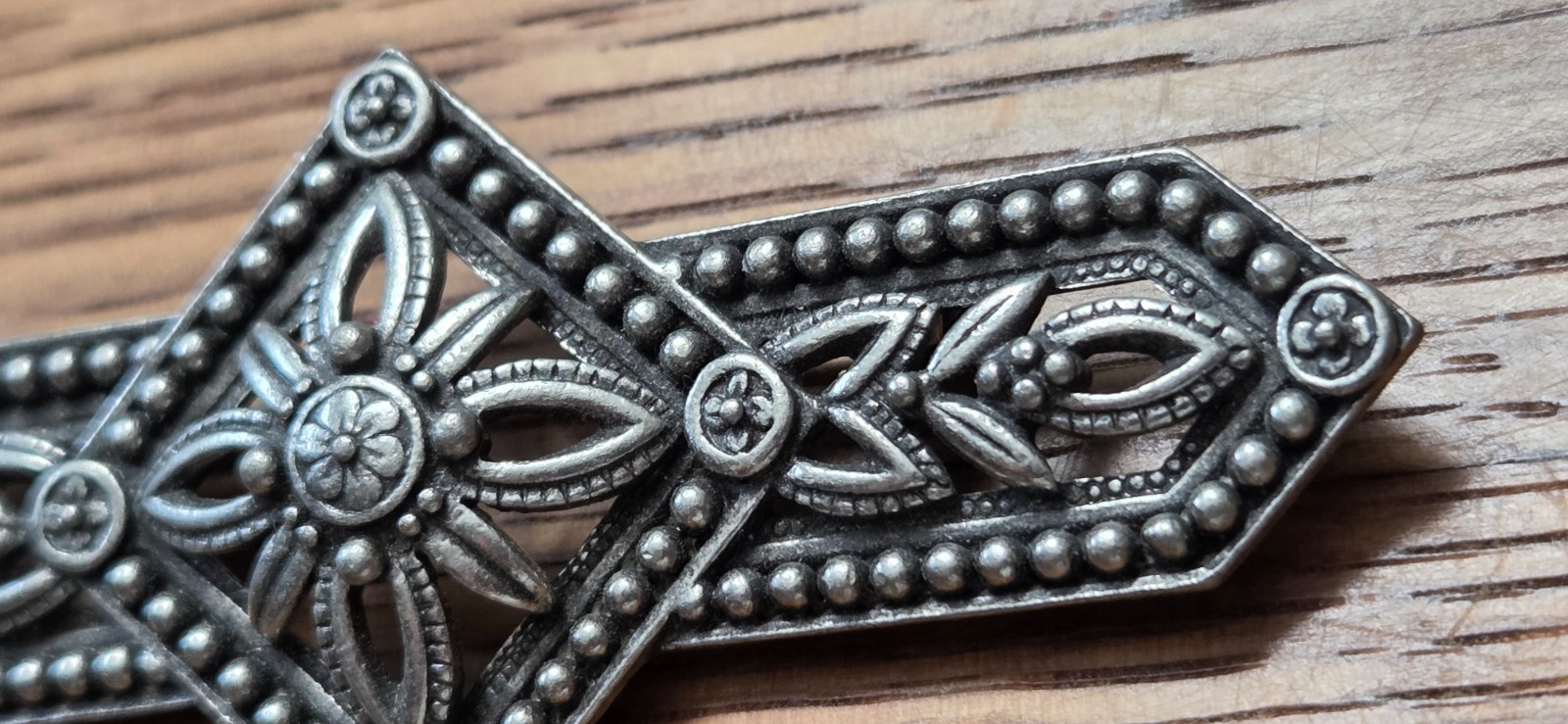 Vintage JJ Art Nouveau Pin Bar Brooch, Silver Tone Flower, Jonette Jewelry