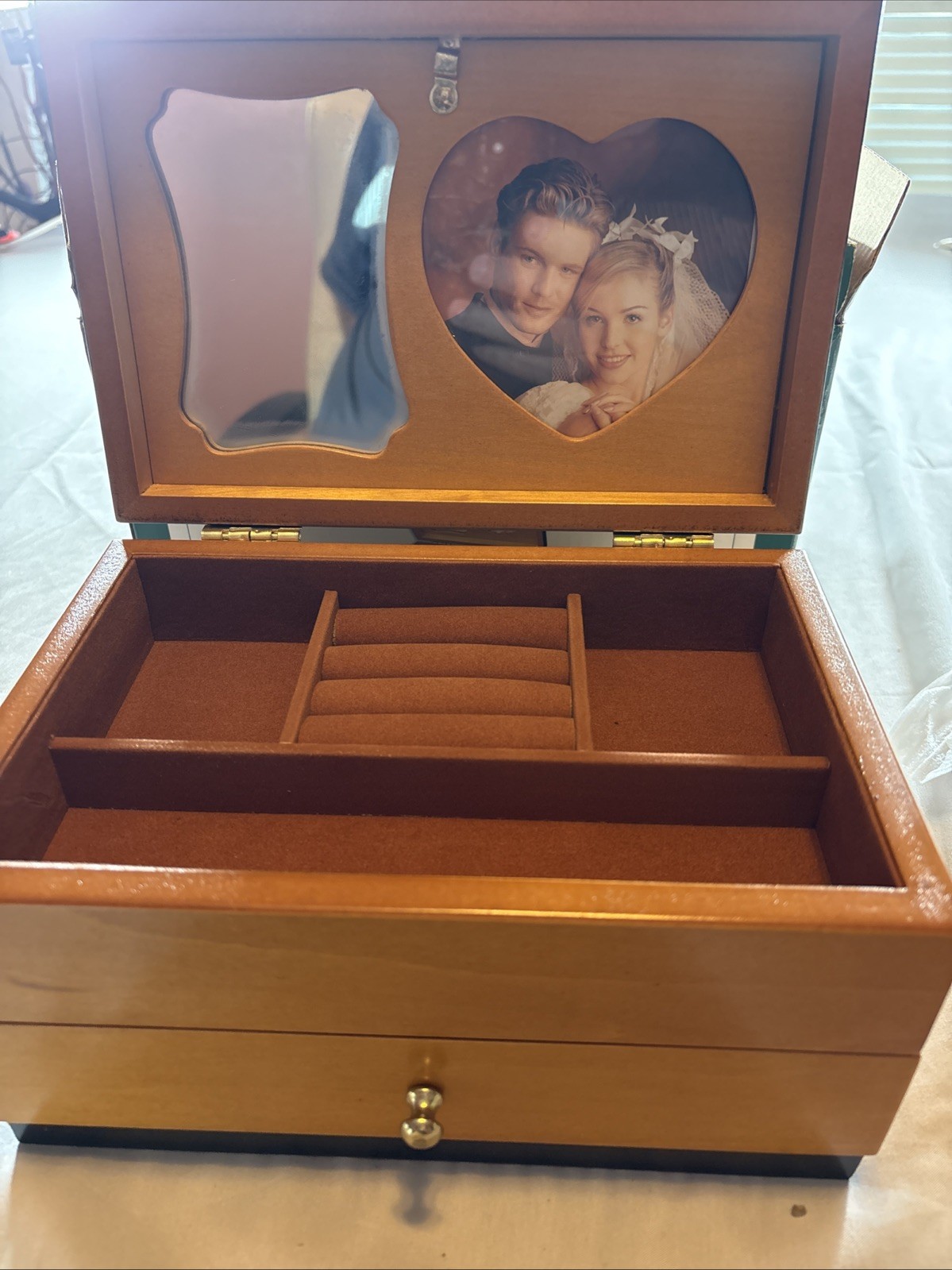 Mele & Co. Madison Burke Designs Walnut Composite Wood Jewelry Box 12x10x5