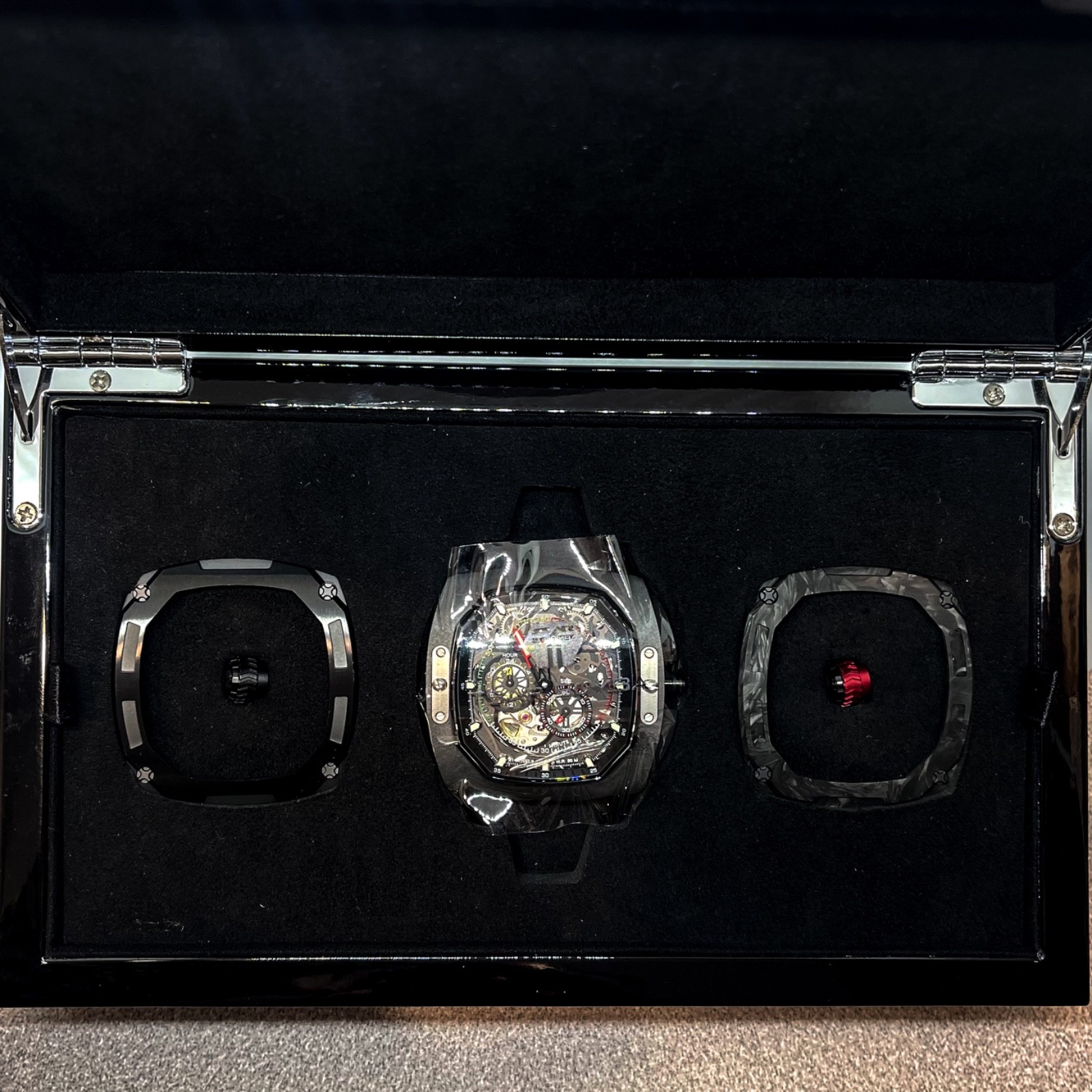 Tsar Bomba Dark Matter 1-Interchangeable Automatic Watch Kit – TB8601-01