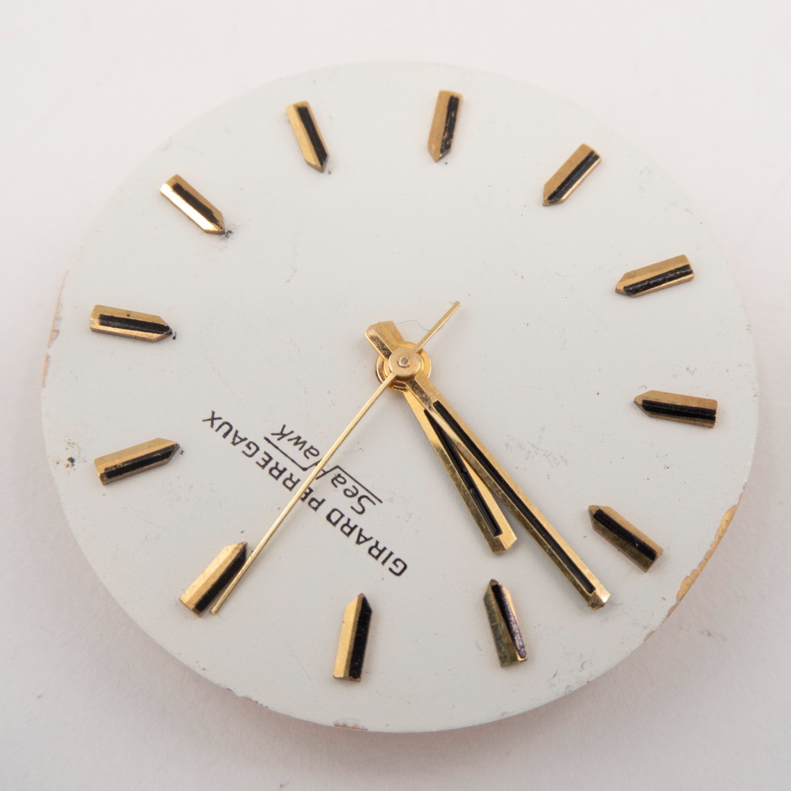 Vintage Girard-Perregaux Sea Hawk Caliber 132-208 17-Jewel Wristwatch Movement