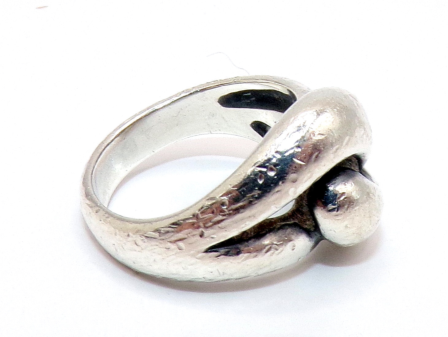 NICE James Avery STERLING SILVER TWIST Interlocking Knot RING Size 4.5 & 8 g