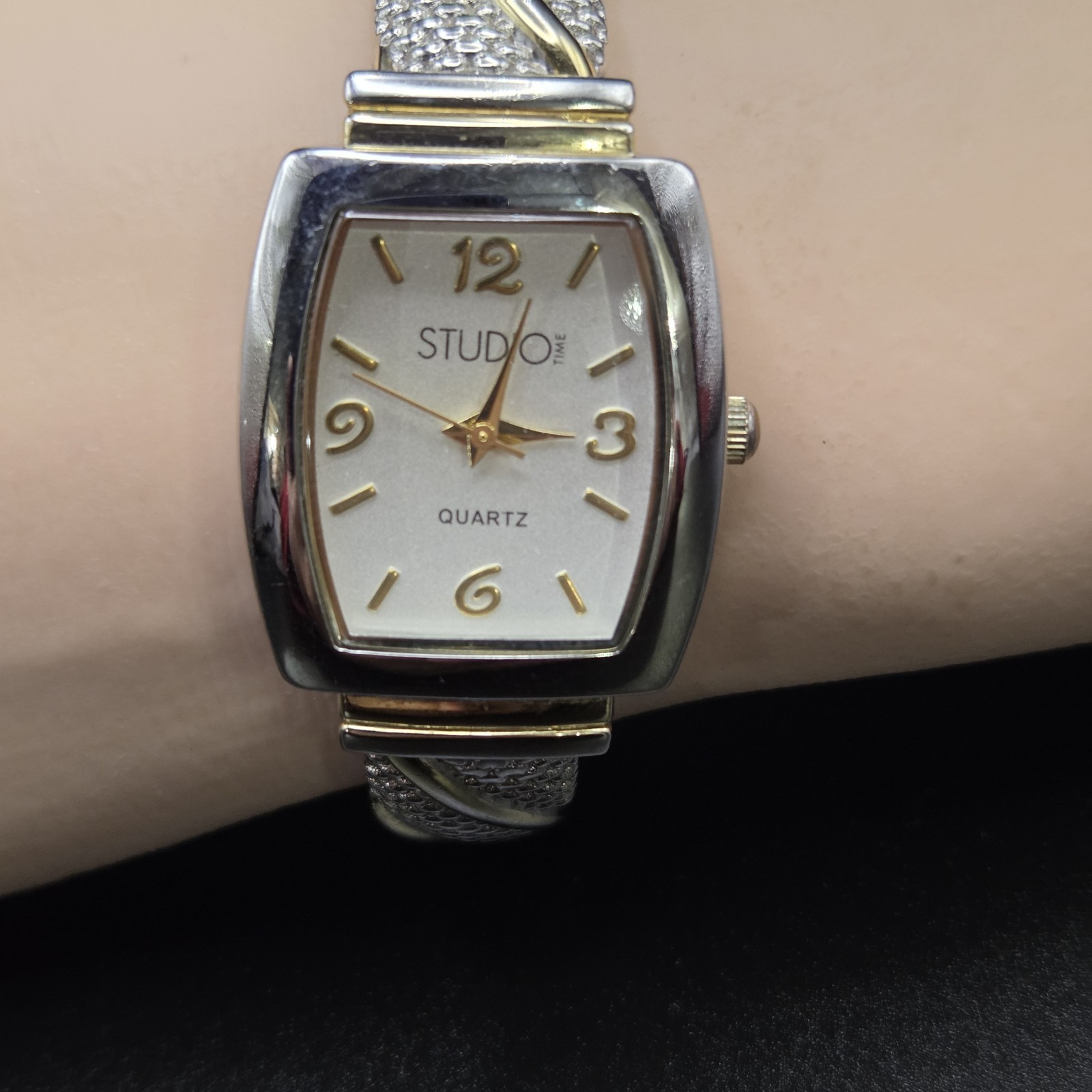 STUDIO Time STD950T Cuff Bracelet Quartz Analog Women’s Watch Sz. 6″ New Battery