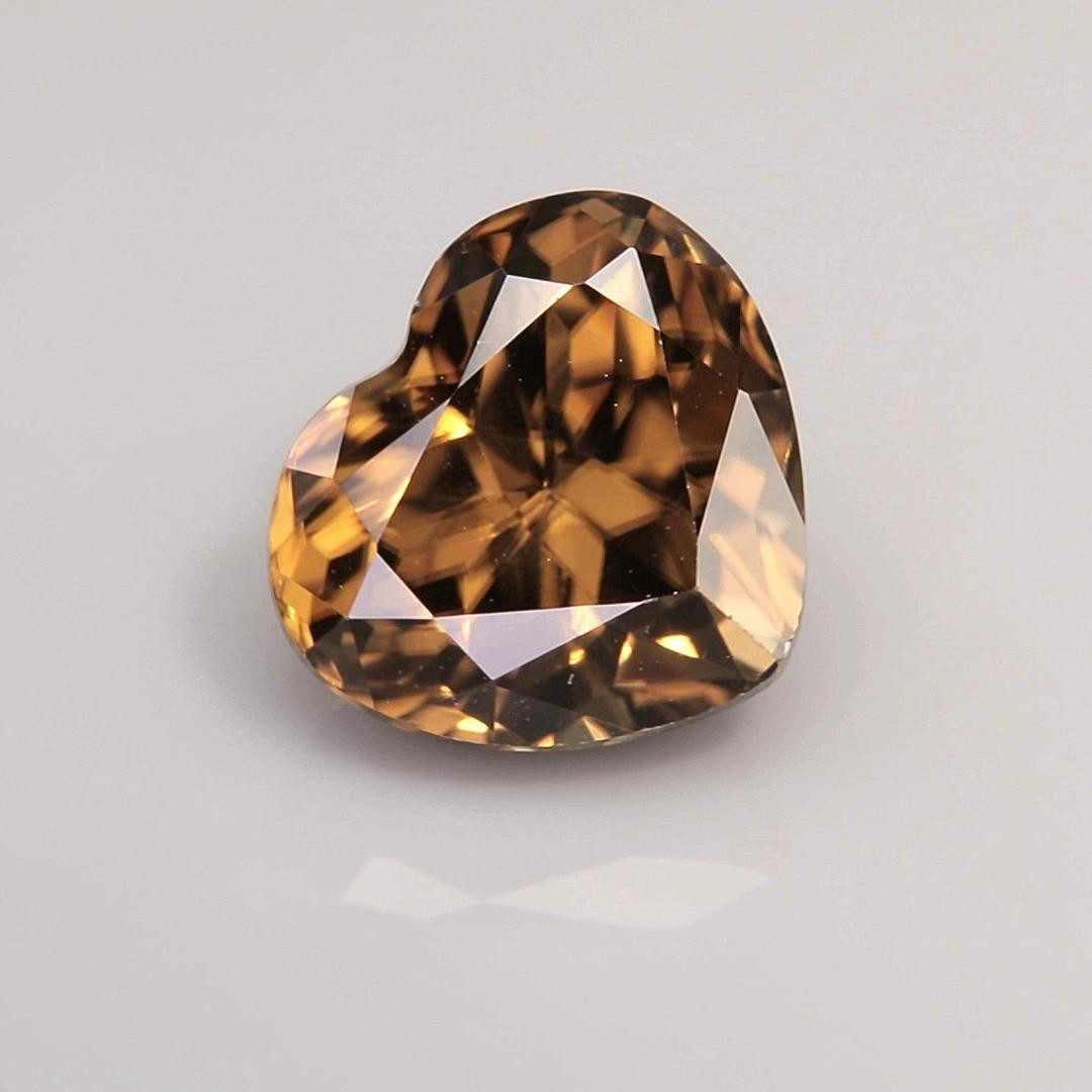 3.59 carats – Lustrous Untreated Cognac Brown Natural Zircon 2507671-14