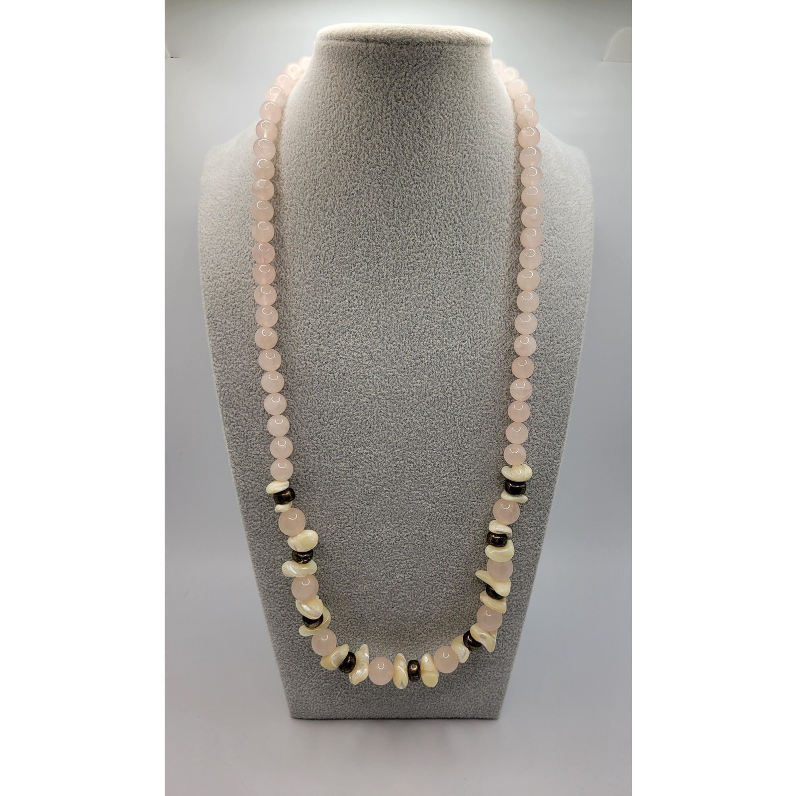 Vintage Rose Quartz Shell Necklace SemiPrecious Gemstone BOHO 1960s MidCentury