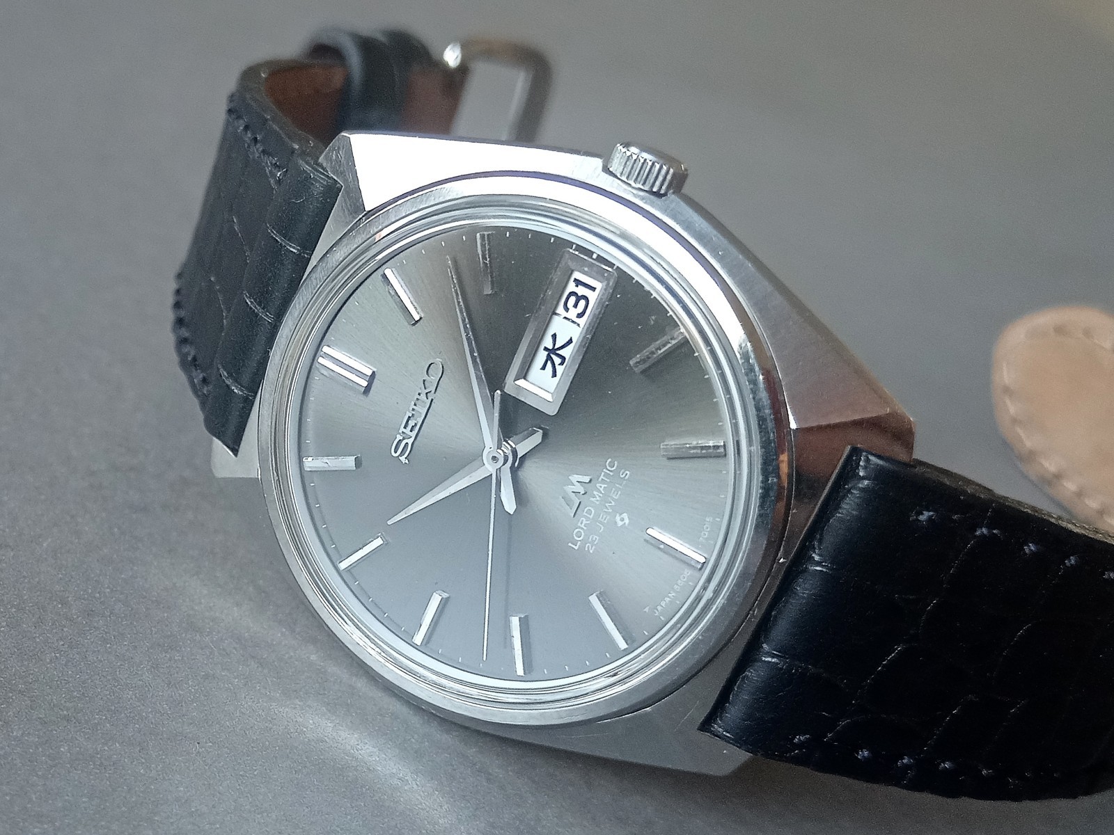 Vintage 1969 Seiko Lord Matic 5606-7000 Sun Grey Dial