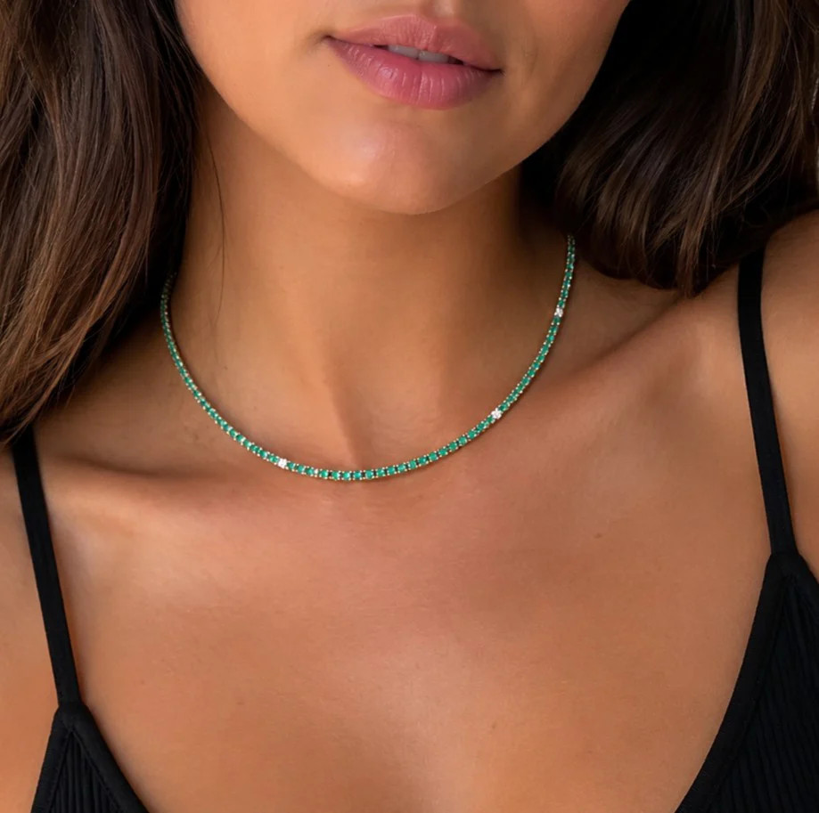 18k Yellow Gold Necklace with 132 Emeralds and Diamonds