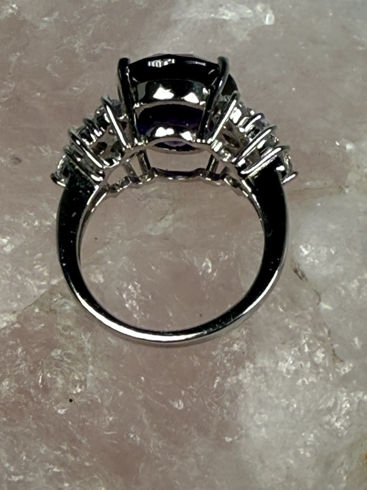 Sterling Silver Ring Size 7.75 Clear And Gorgeous Large Purple Faceted Stone