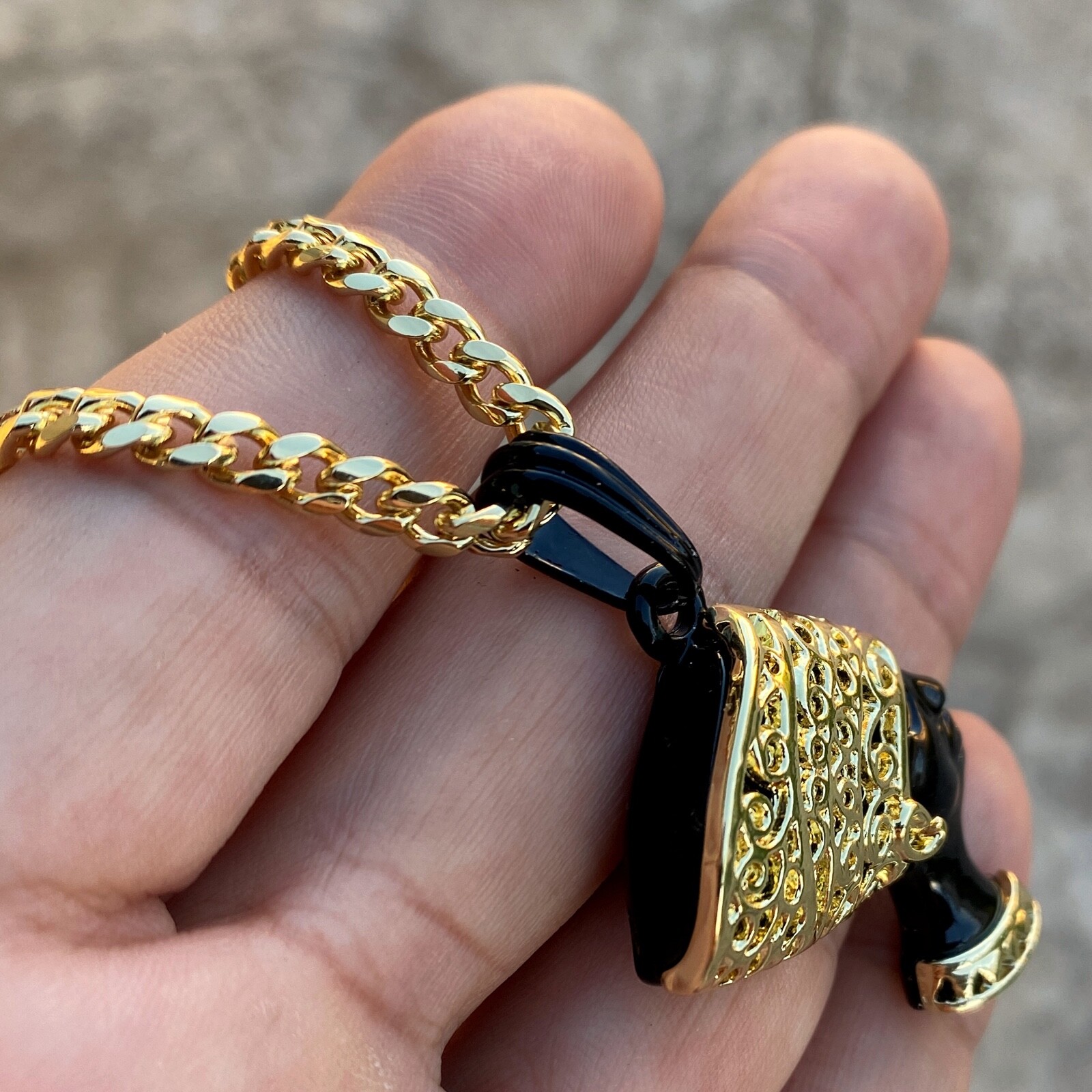 Queen Nefertiti Head Black and Gold Plated Pendant Cuban Link Chain Necklace 24″