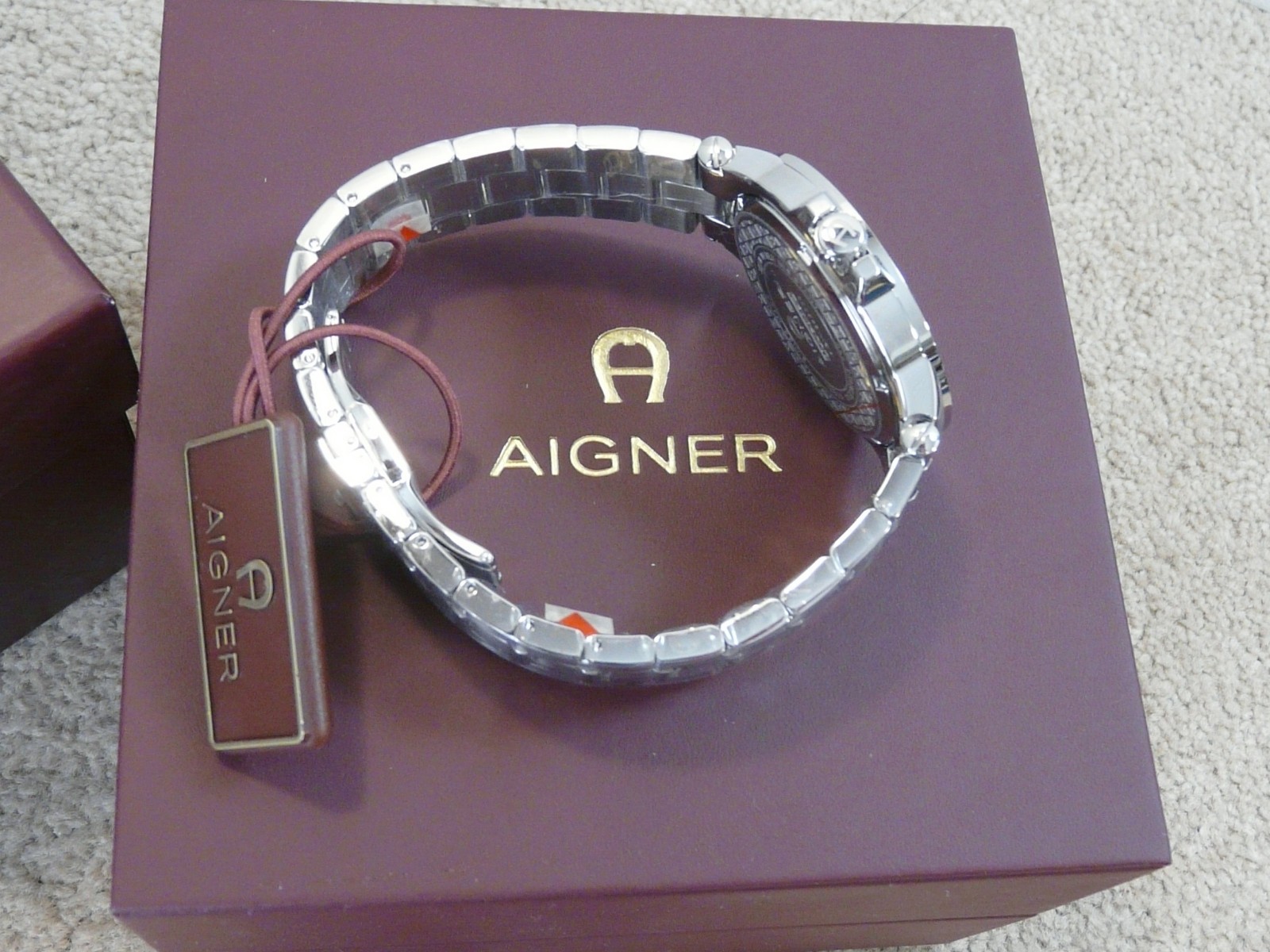 MODERN AIGNER TRIESTE 2 GREEN DIAL SWISS MADE GENTS QUARTZ WRISTWATCH VGC