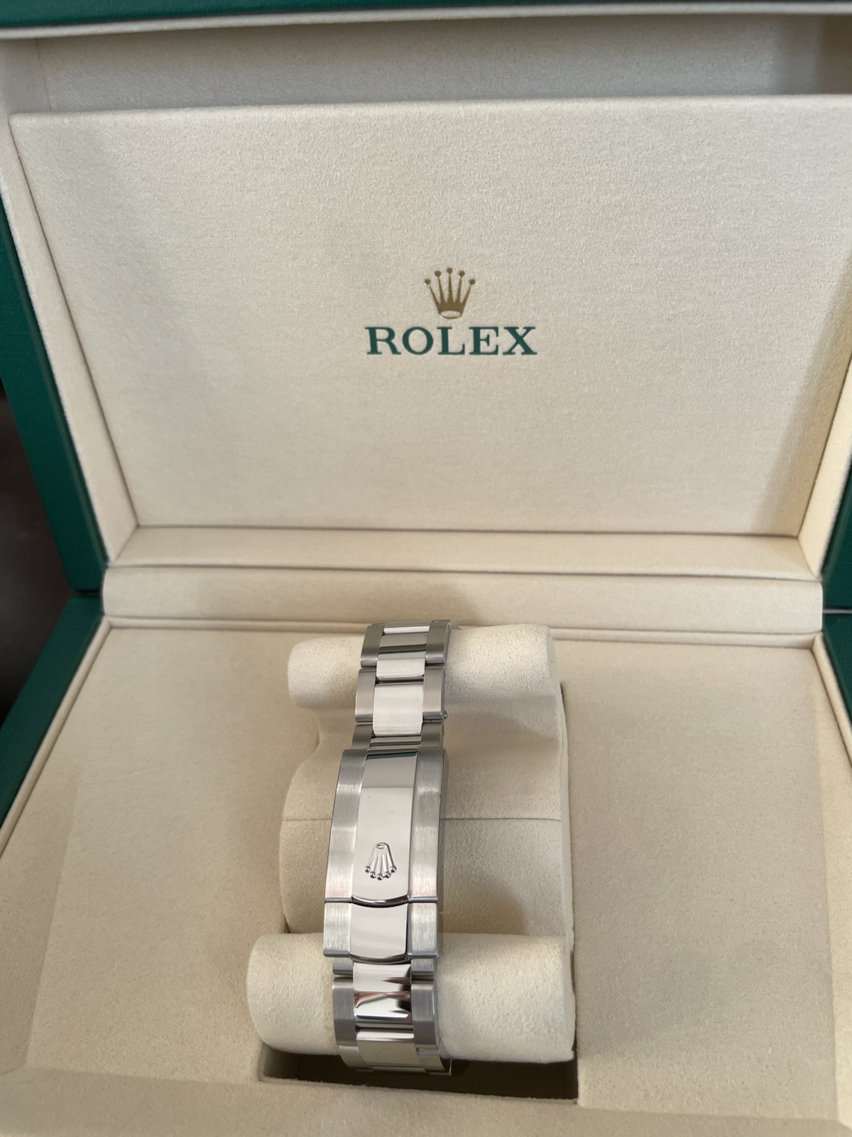 2026 Rolex Datejust 41MM White Roman Dial Oyster Bracelet (126300) Box & Papers