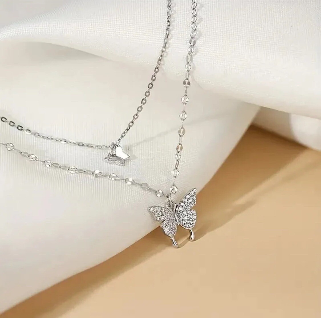 Sparkling Double Layer Butterfly Pendant Necklace Clavicle Chain Jewelry Fashion