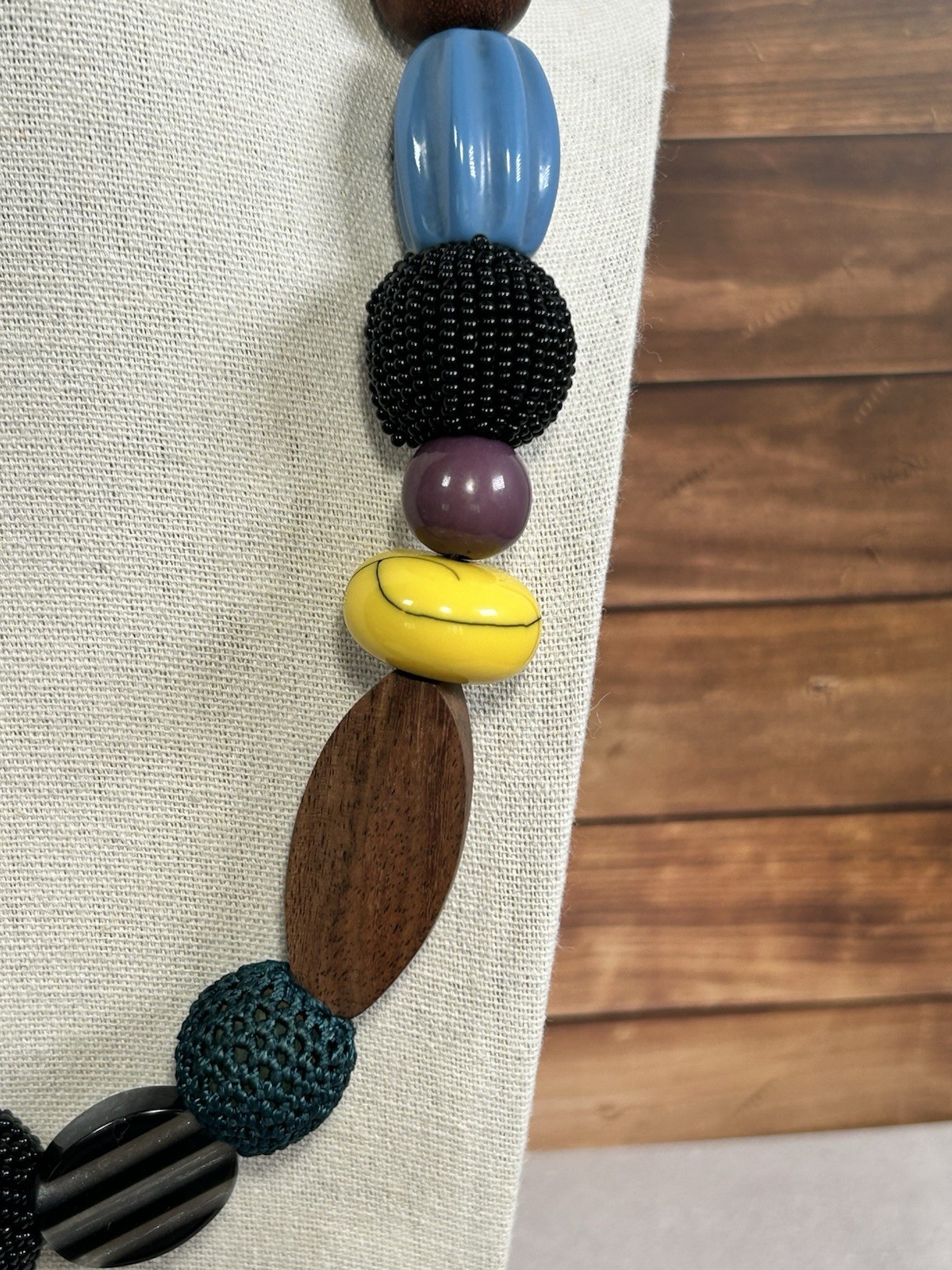 Vintage Unique Chunky Beaded Necklace Yellow Blue Brown 18″ Retro MCM Casual