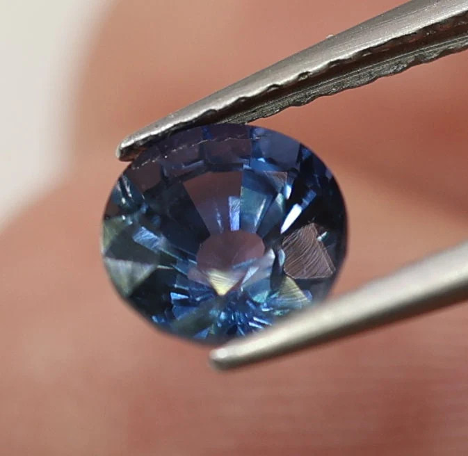 Natural Sapphire, 1.39 carat