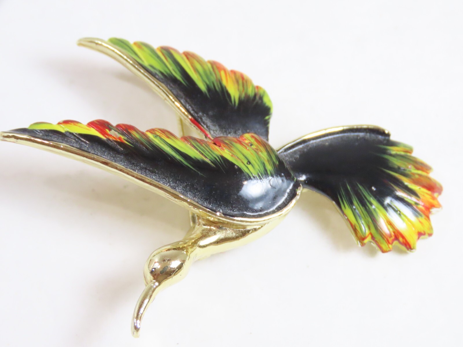 Gerry’s Vintage Enamel Hummingbird Brooch Pin Gold Tone Signed D1940
