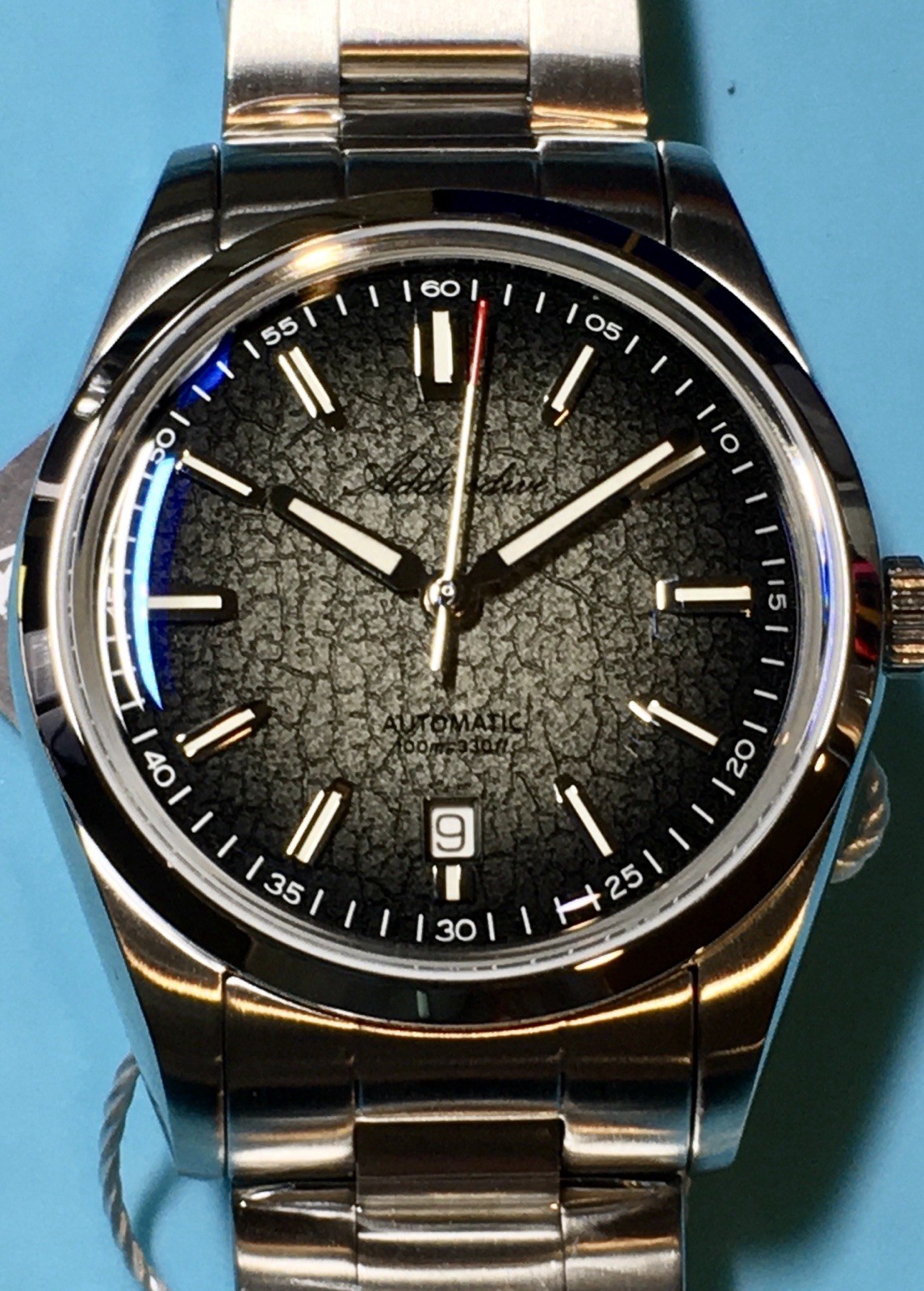ADDIESDIVE GREY FUME CRACKED ENAMEL DIAL WATCH 39MM SPORT SWISS BGW9 K1 CRYSTAL