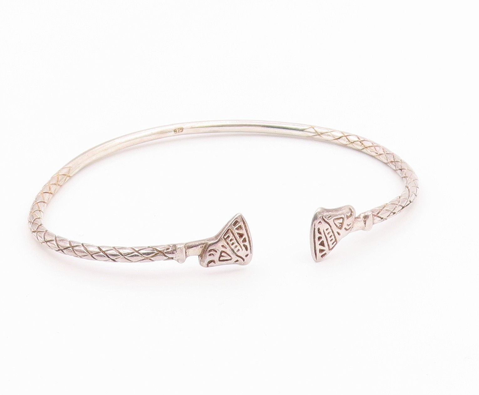 925 Sterling Silver Vintage Etched Diamond Shape Pattern Cuff Bracelet BT9495