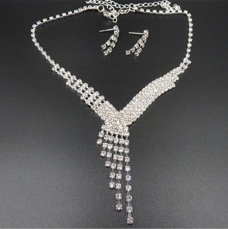 V shape Clear RHINESTONE BIB Tassel NECKLACE Stud EARRINGS SET BRIDAL WEDDING