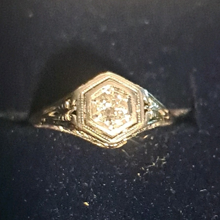 Vintage Style Silver Tone Ring Hexagon Setting with Clear Stone Filigree Detail