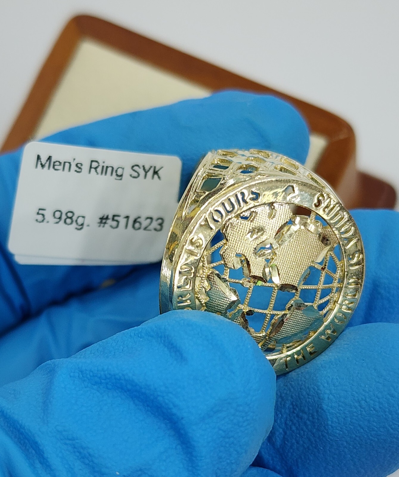 Men’s 10k Yellow Gold World Map Ring The World Is Yours Size 12 Resizeable