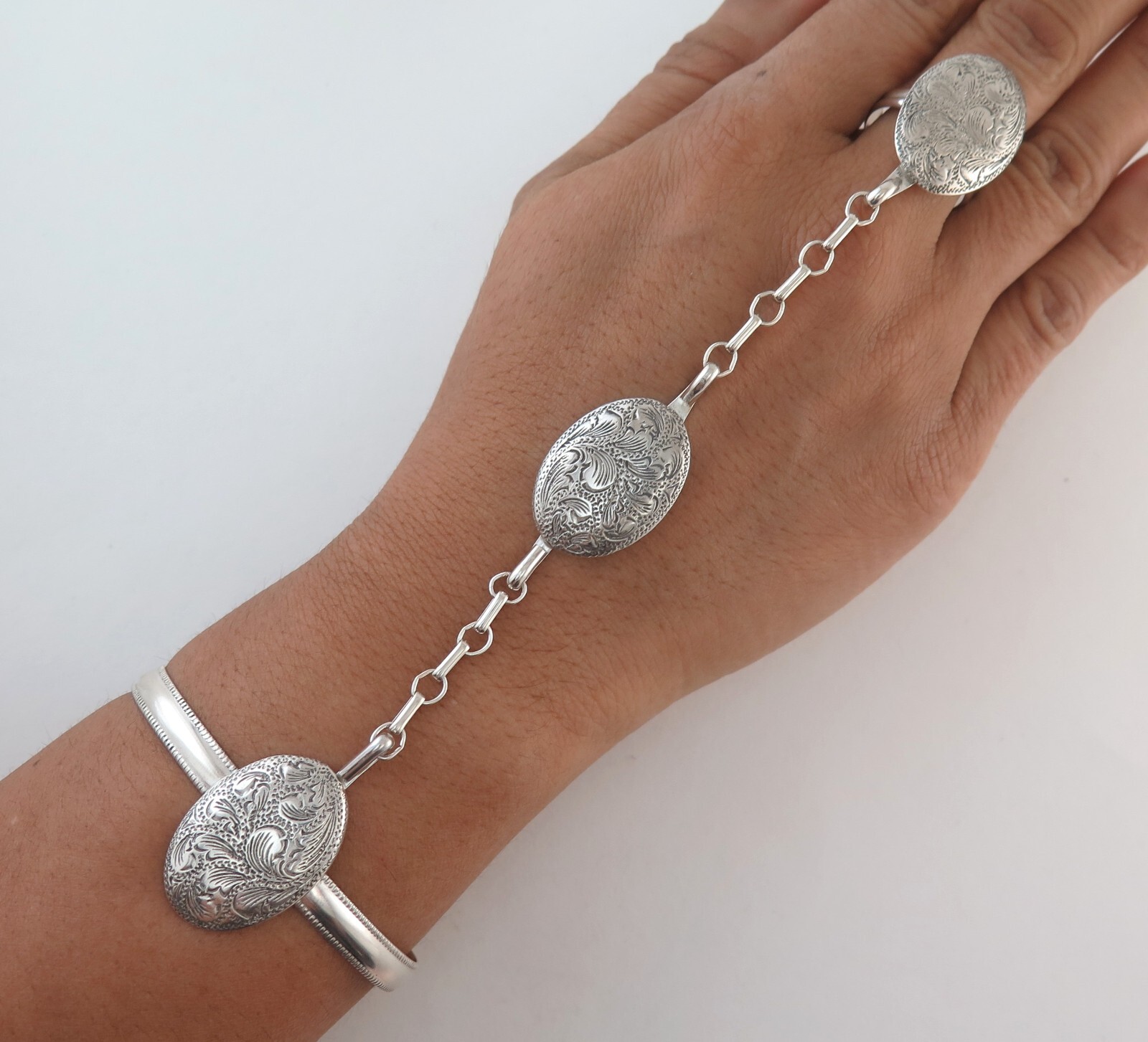 Unique Sterling Silver Ornate Engraved Southwestern Slave Bracelet Ring Size 9