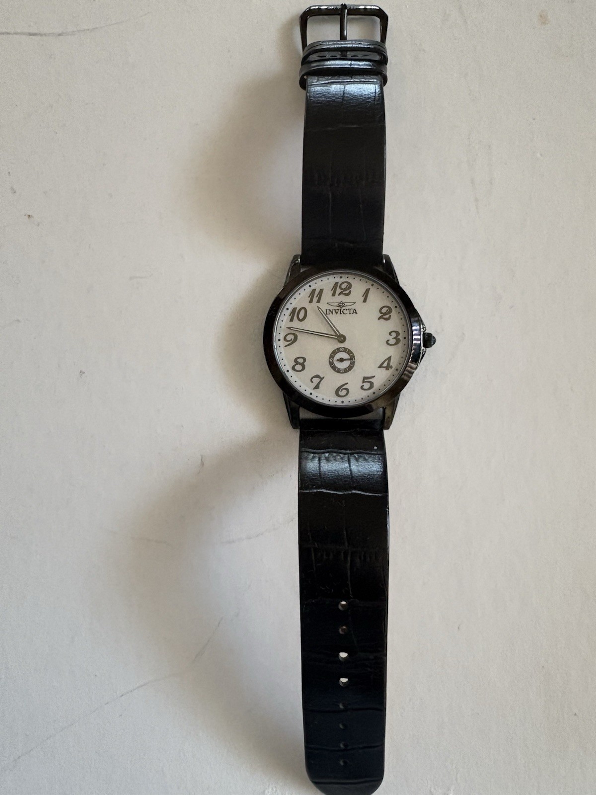 Invicta 5711 Men’s Dress Watch –New – Mother‑of‑Pearl Dial – Black Leather Band