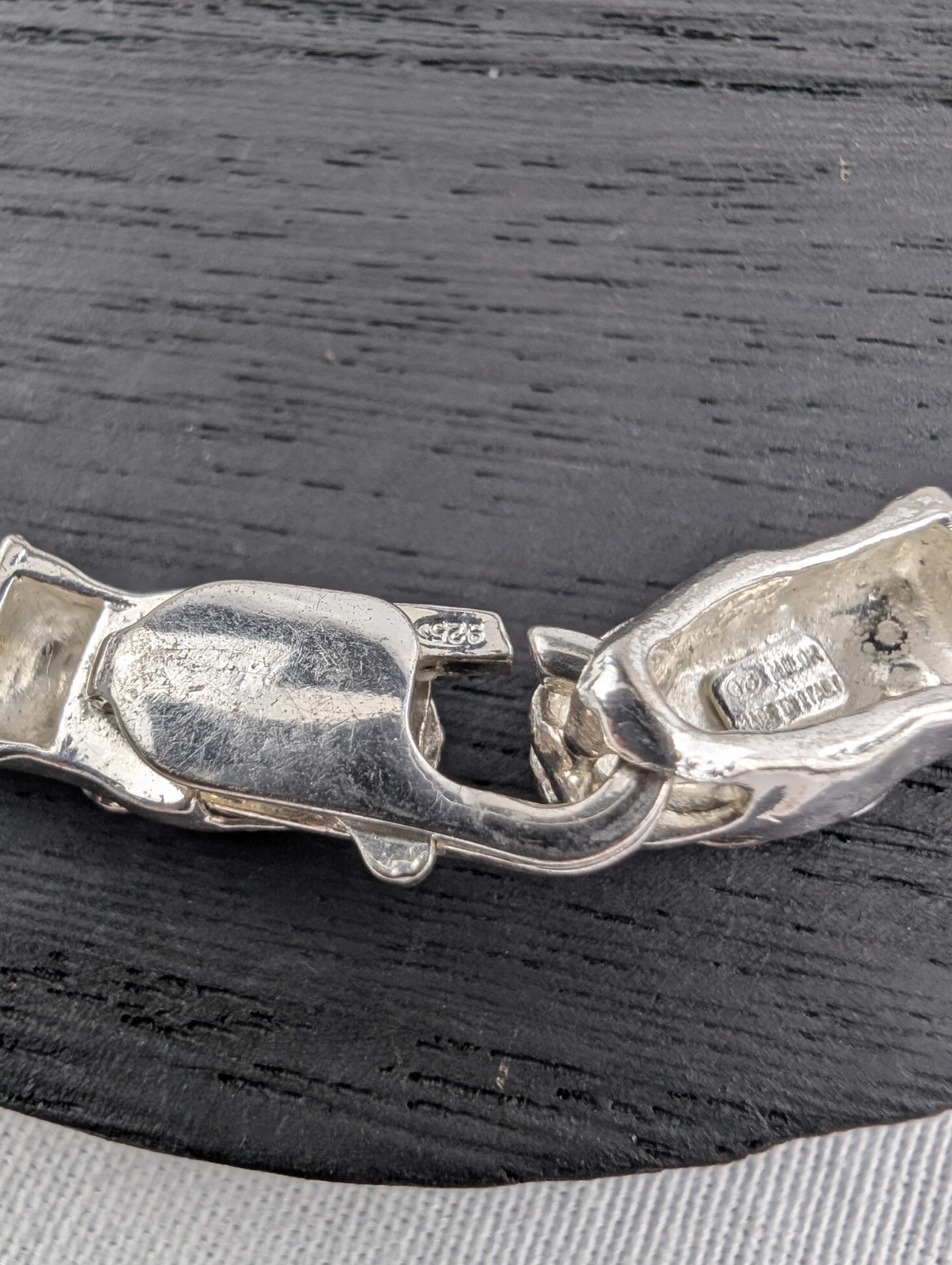 Milor Italy 925 Sterling Silver Panther Head Chevron Bracelet 9″ 6mm 17.42g