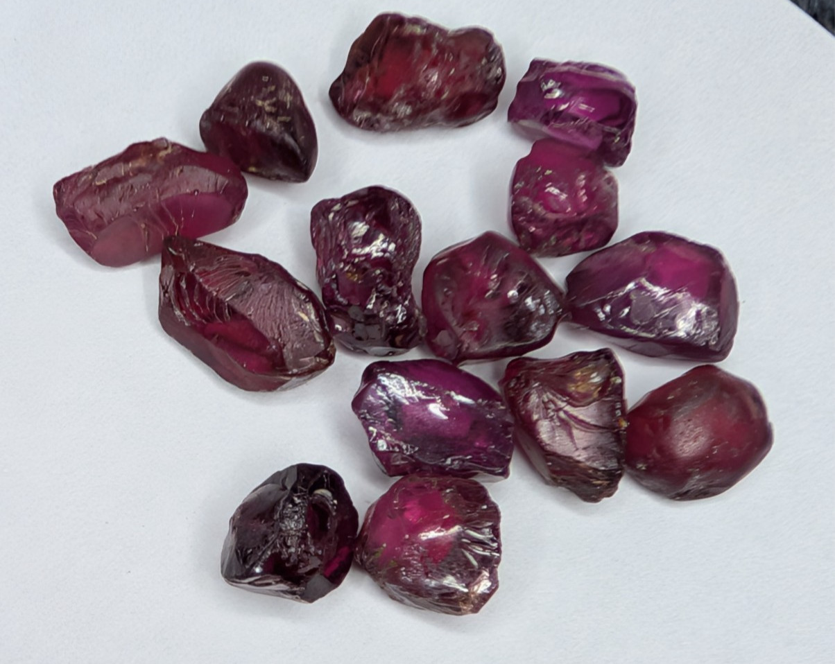 USA seller 50.33 ct Eye clean Umba garnet facet rough gemstone