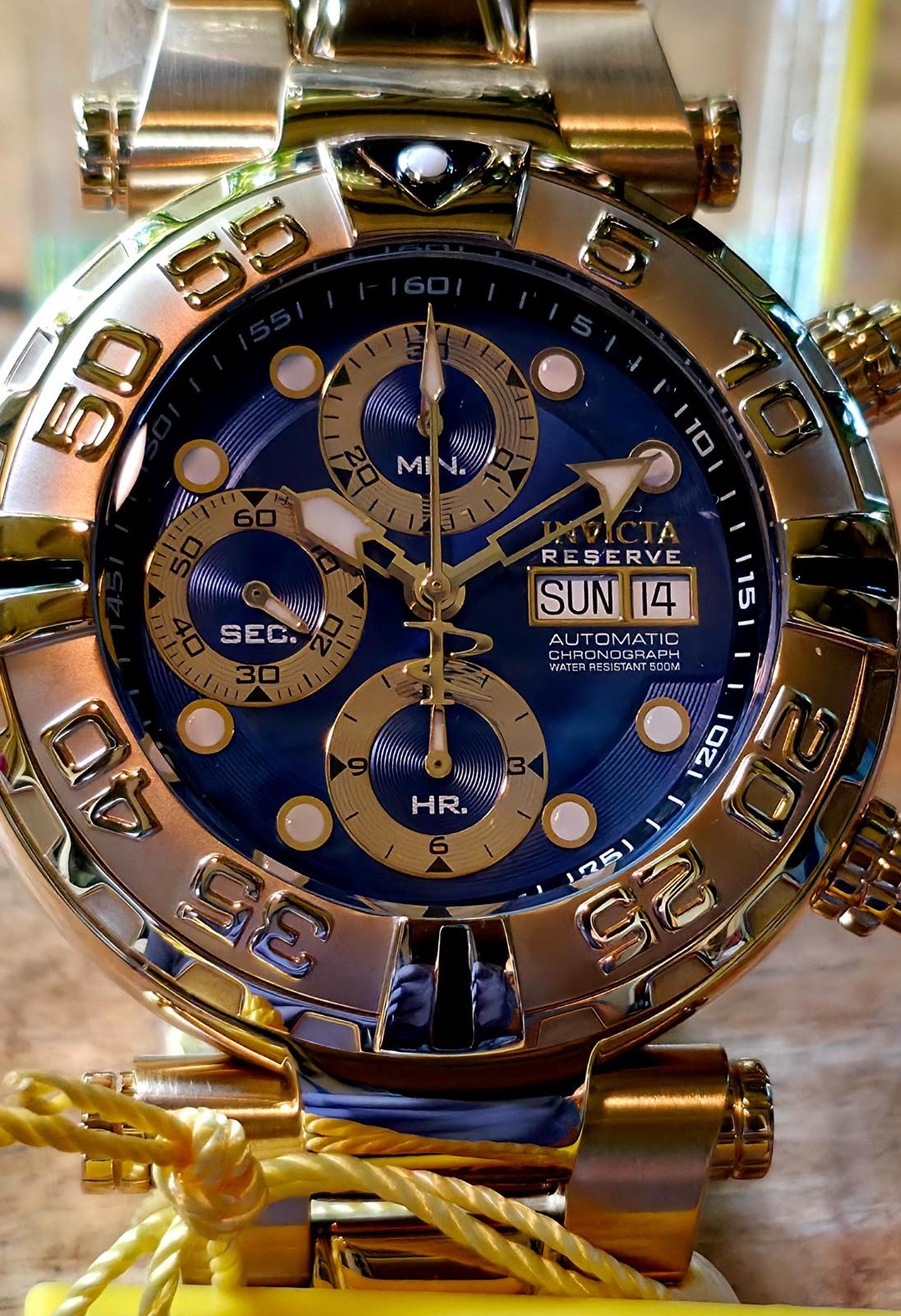 INVICTA SWISS MADE SUBACQUA NOMA I VALJOUX 7750 AUTO CHRONO LE BLUE DIAL & 18KT