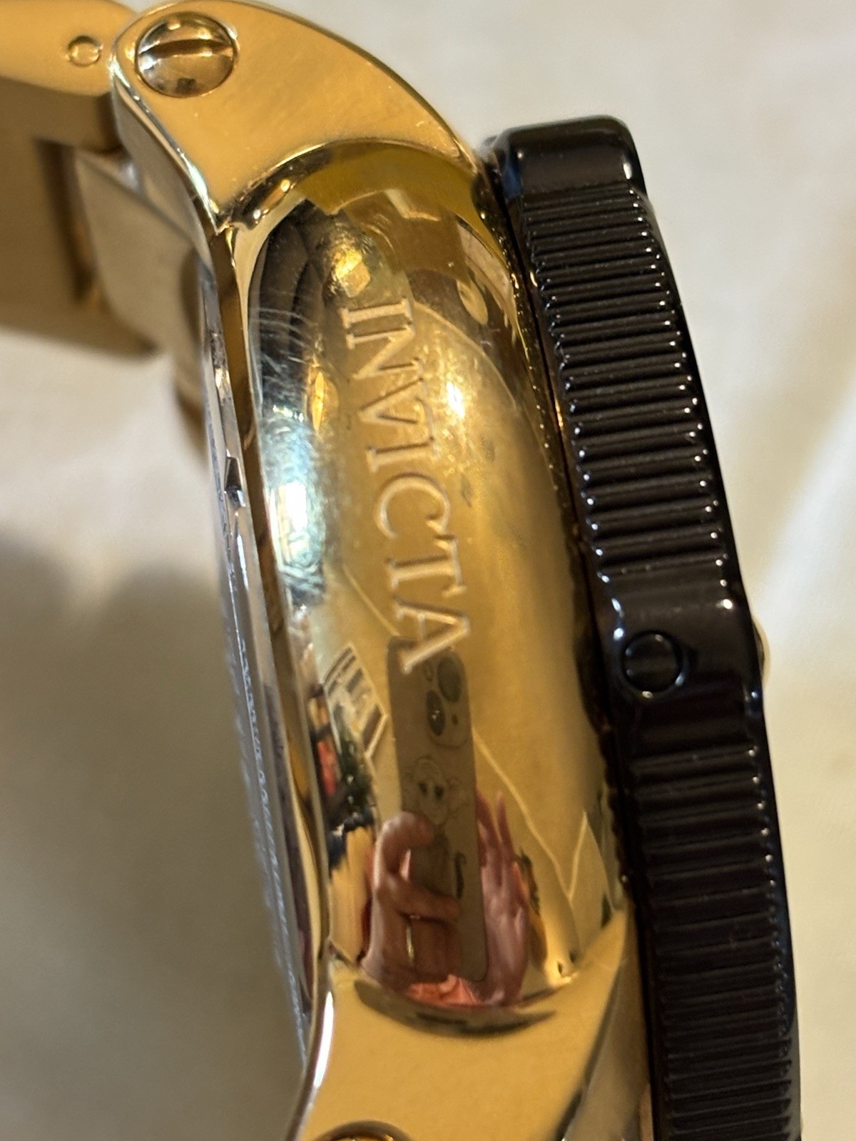 Invicta Reserve Pro Diver Sea Hunter Men’s Quartz Watch model 28552