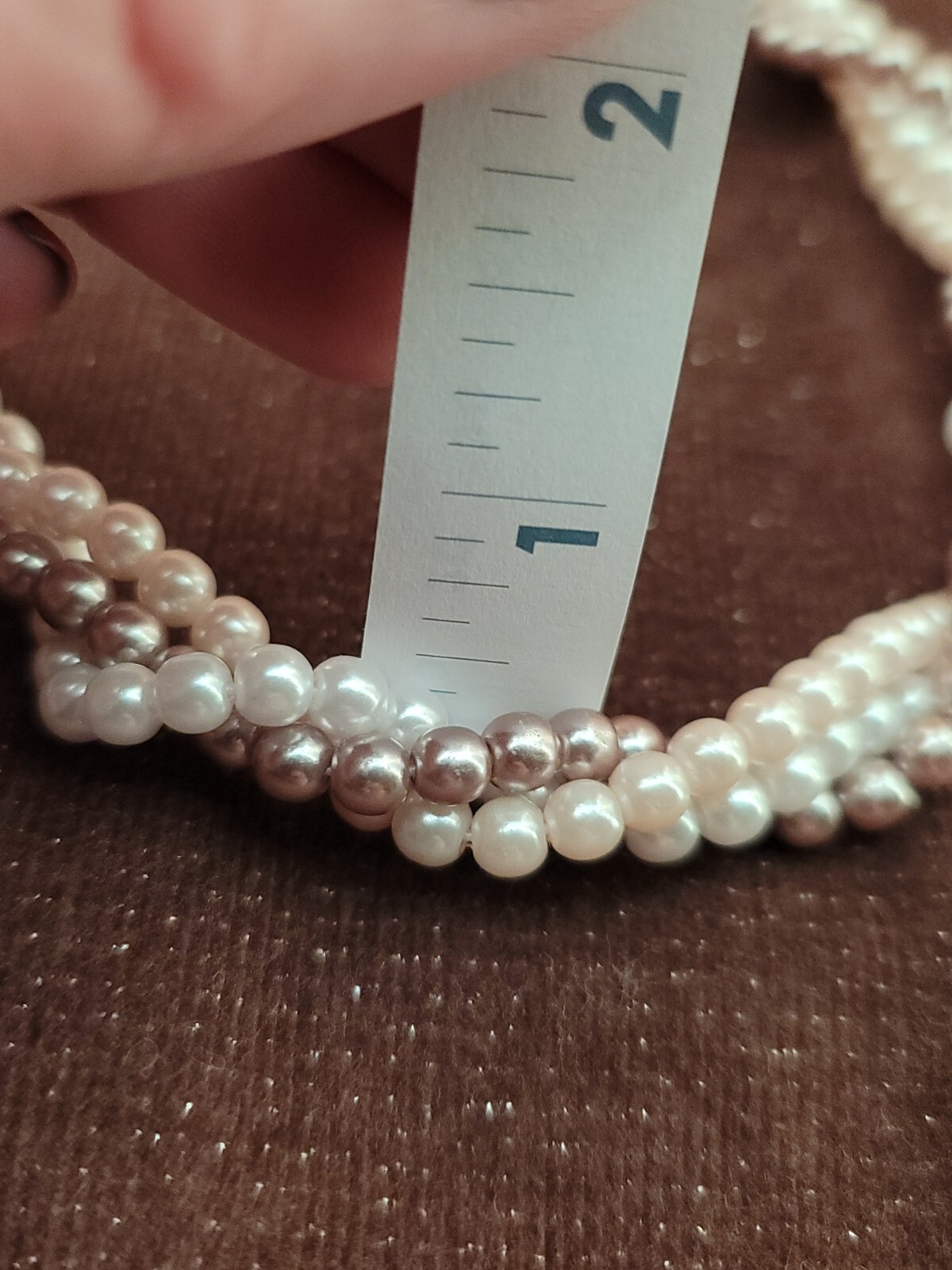 Retro Twisted Faux Pearl Bead Choker Necklace White Cream Beige Vintage AVON HS