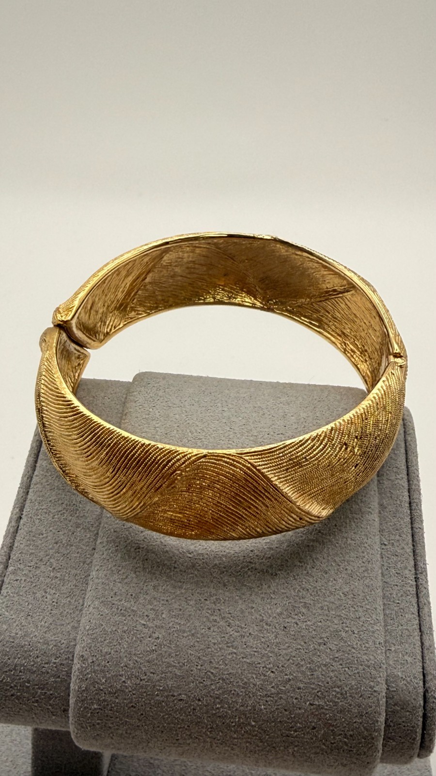 MONET Original Vintage Signed Designer MCM Modern Brush Gold Cuff Bracelet 7″