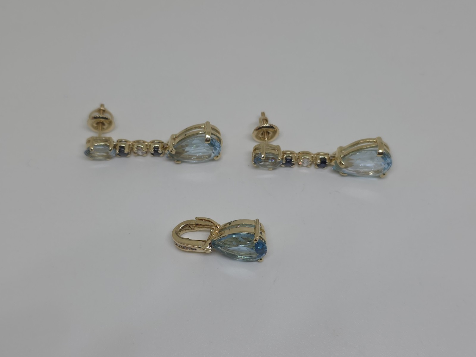 14k Yellow Gold Topaz Sapphire And Diamond Pendant And Earrings Set 8.8 Grams