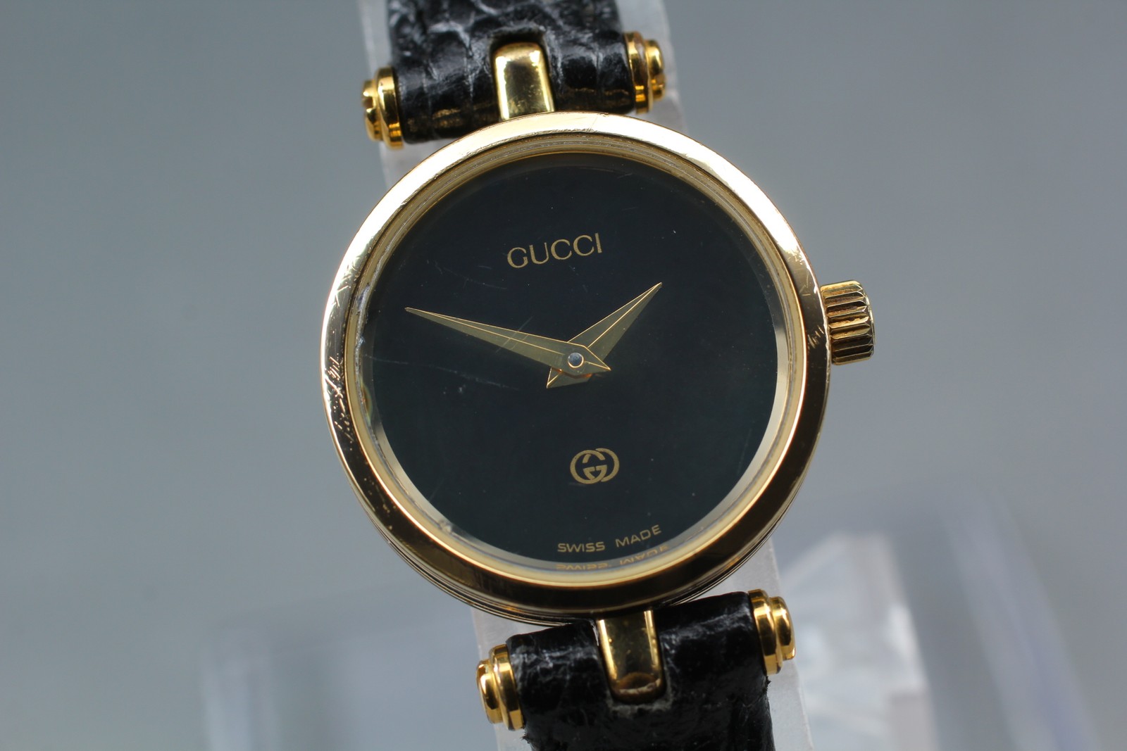 [Exc+5] GUCCI 2000L 21mm Gold Tone Quartz Watch Black Dial From JAPAN