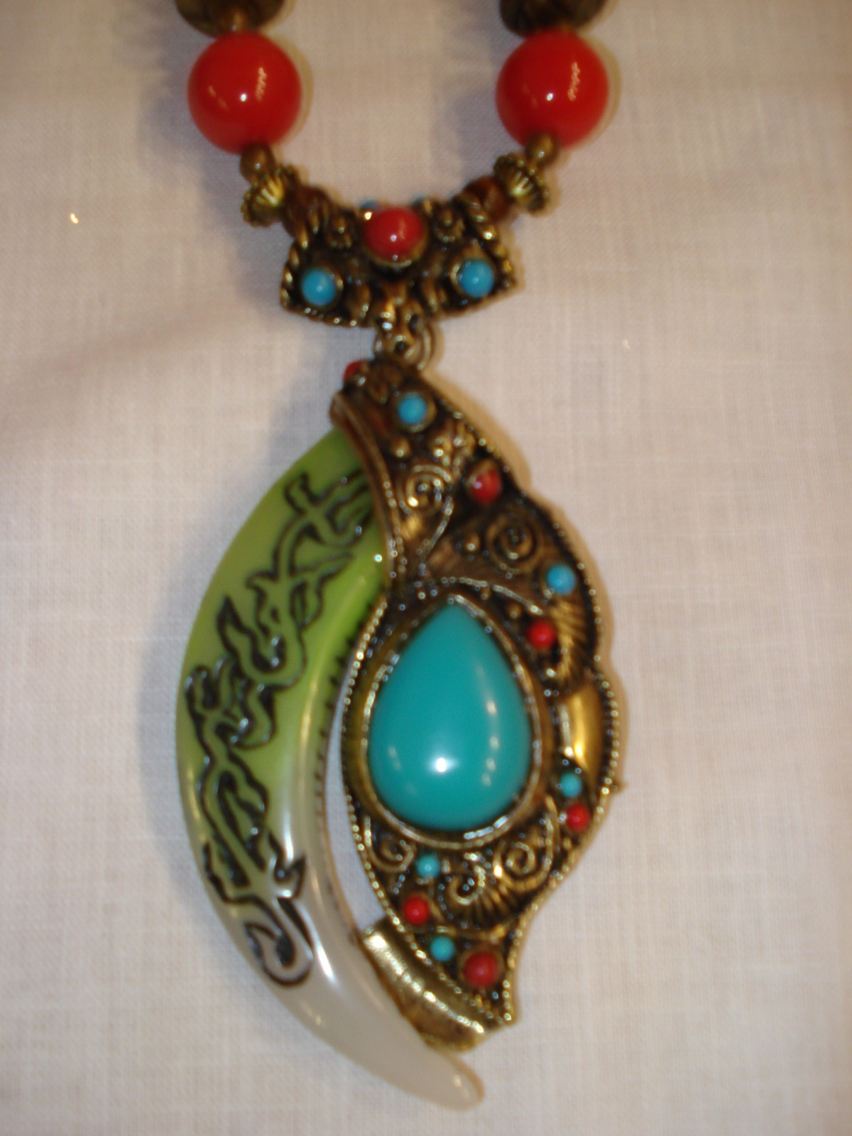 LARGE VINTAGE MULTICOLOR ARTSY BOHO STATEMENT NECKLACE ART TO WEAR JEWELRY