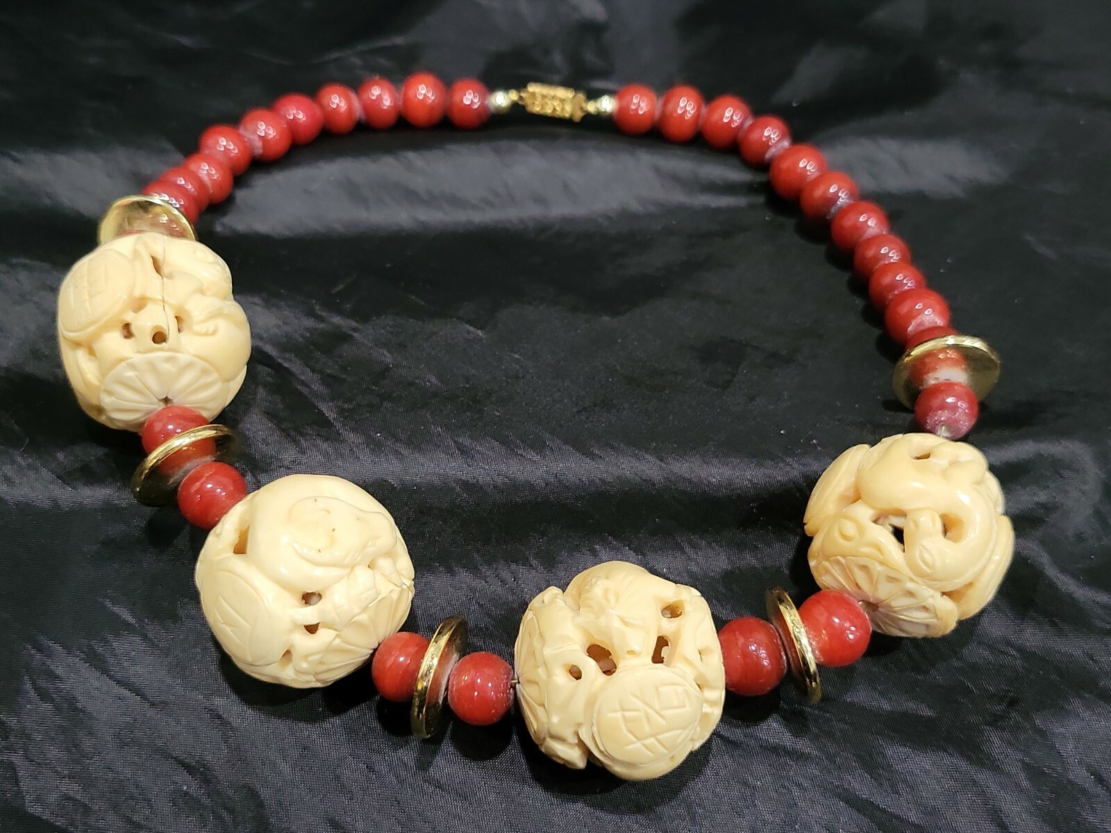 ANTIQUE CHINISE ZODIAC CARVED WATER BUFFALO BONE BEADS & RED STONE NECKLACE