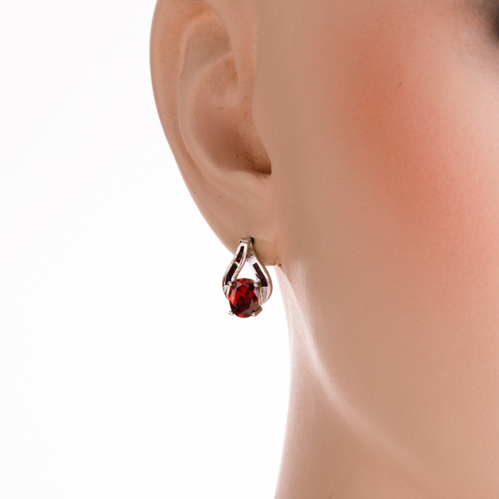 6x8Oval Simulated Garnet Black Cherry Red Fire Opal Silver Jewelry Stud Earrings