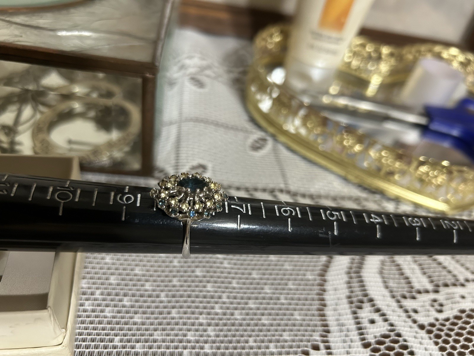 Vintage Art Deco Style Marquise Cut Blue Sapphire and rhinestones 18 kHGE Sz8