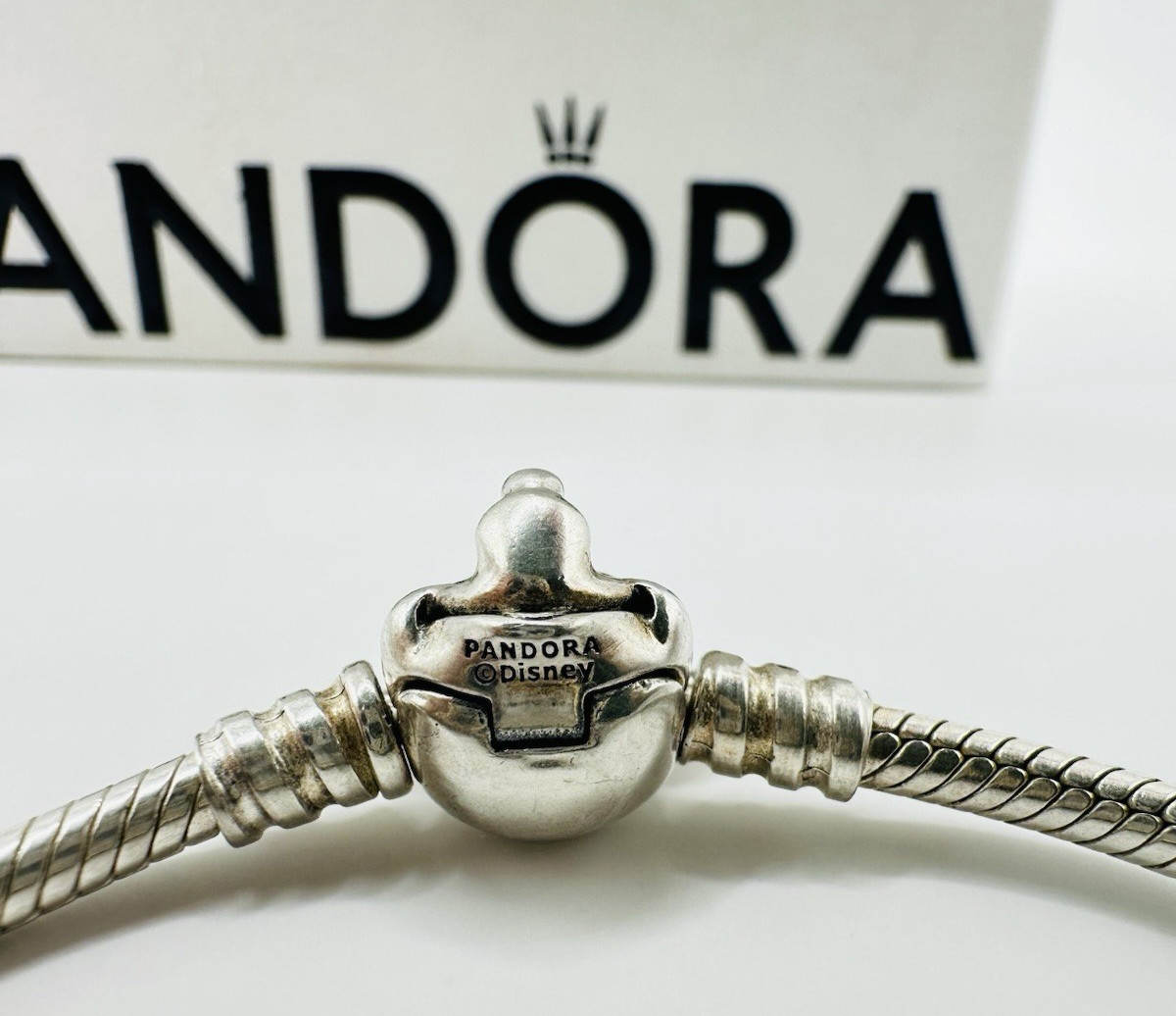 Pandora Bracelet 17.5cm x DISNEY Pave Minnie Mouse Clasp Snake Chain. 597770CZ