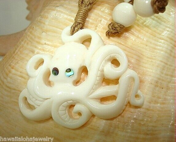 42MM CARVED WATER BUFFALO BONE HAWAIIAN HE’E TAKO OCTOPUS PAUA ABALONE NECKLACE