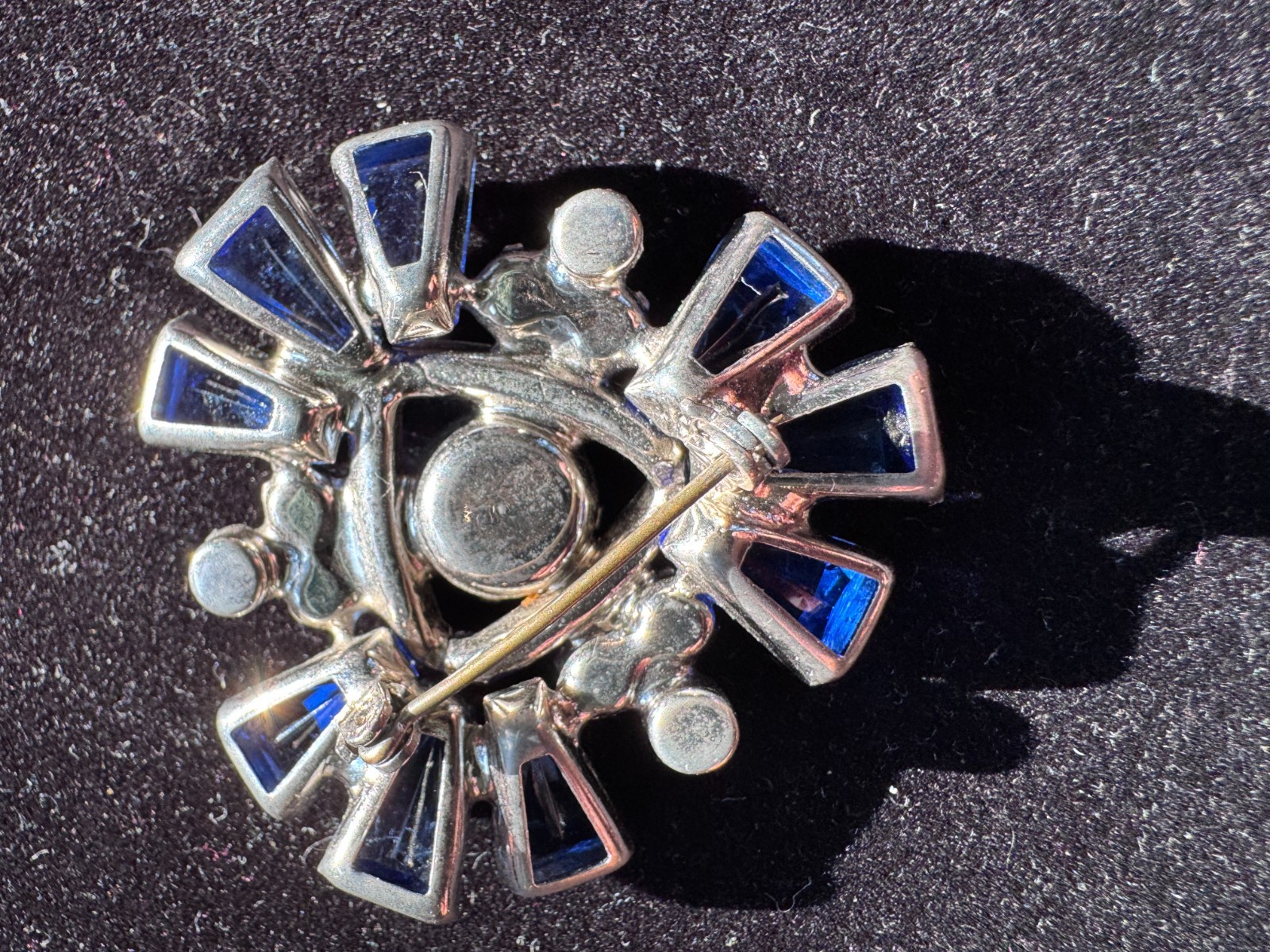 Vintage Juliana D&E Blue Keystone Glass Blue & White Rhinestone Brooch 1960s