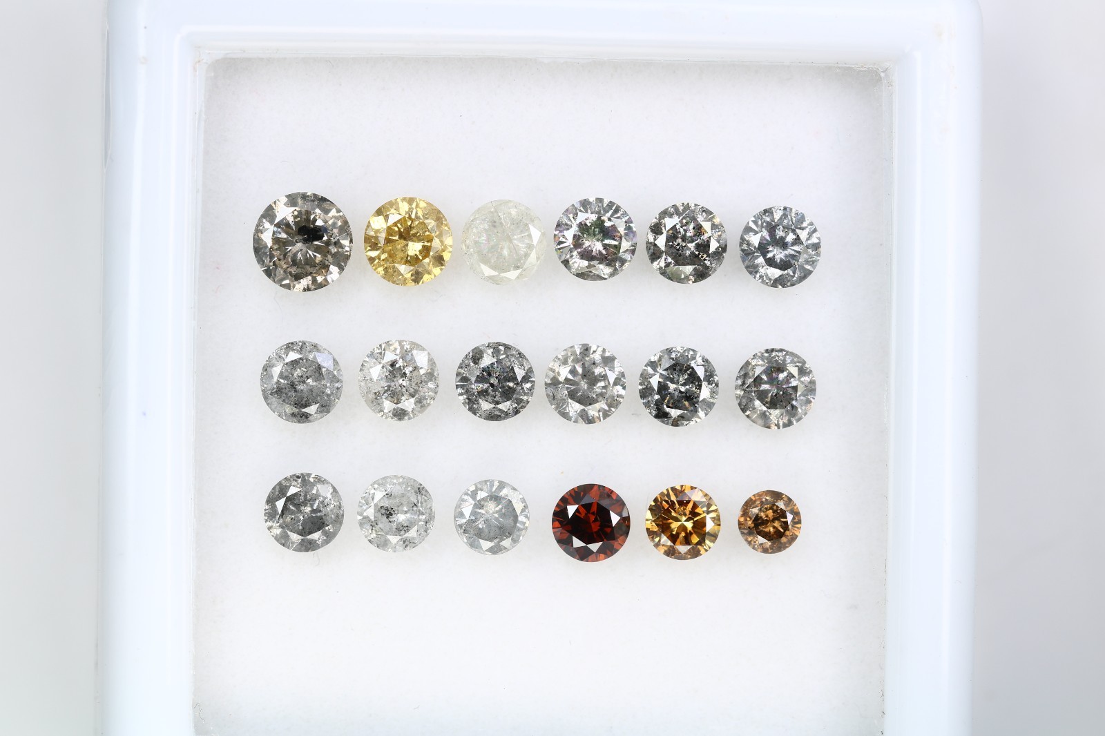 0.20 CT To 0.67 CT Mix Round Brilliant Cut Fancy Diamonds For Designer Jewelry