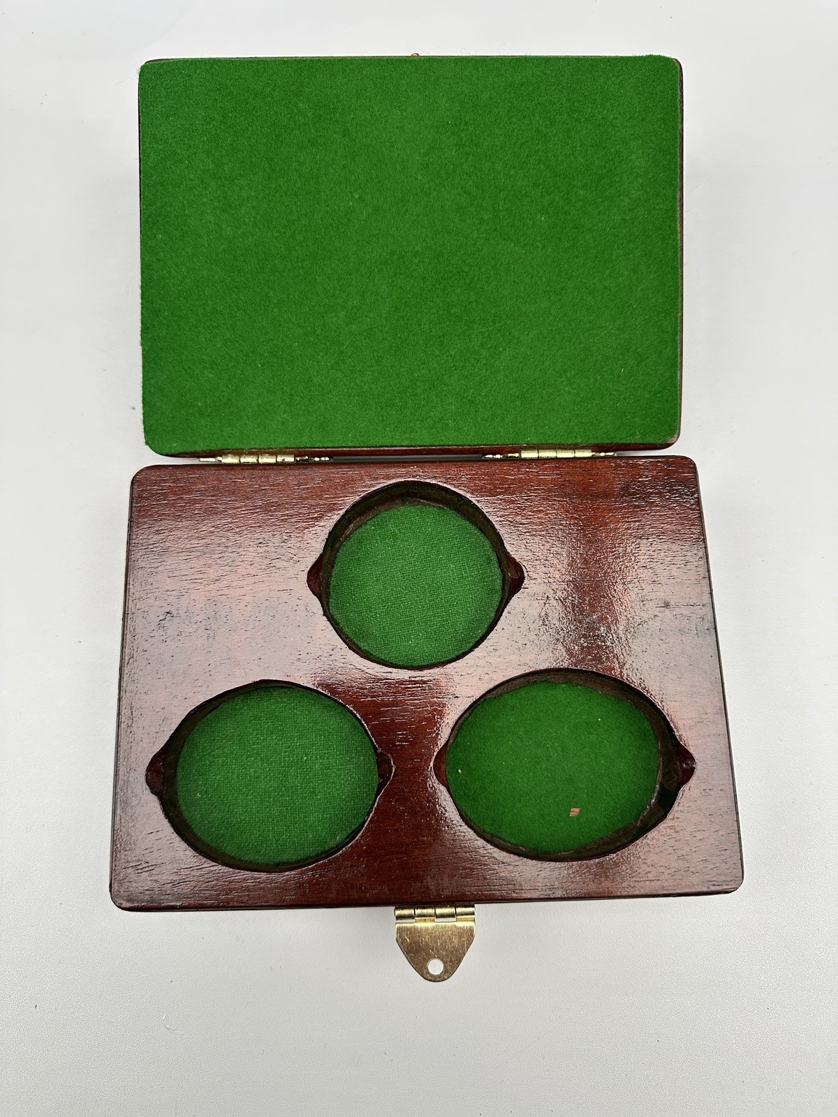Vintage Pocket watch display case – Holder for 6 pocket watches – 16cm x 12cm