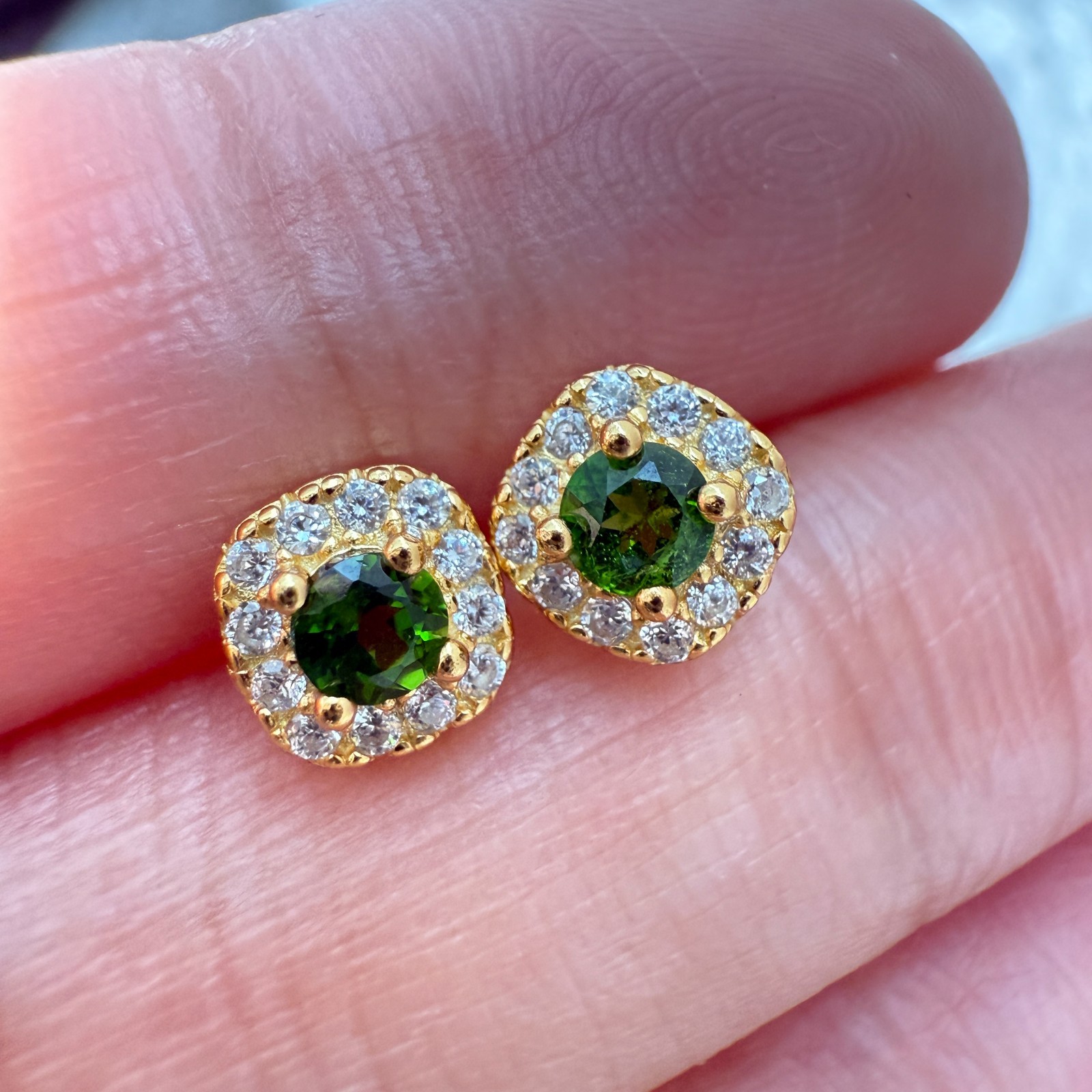 925 Sterling Silver Earrings 3mm Green Natural Diopside Gemstone Zircon Stud NEW