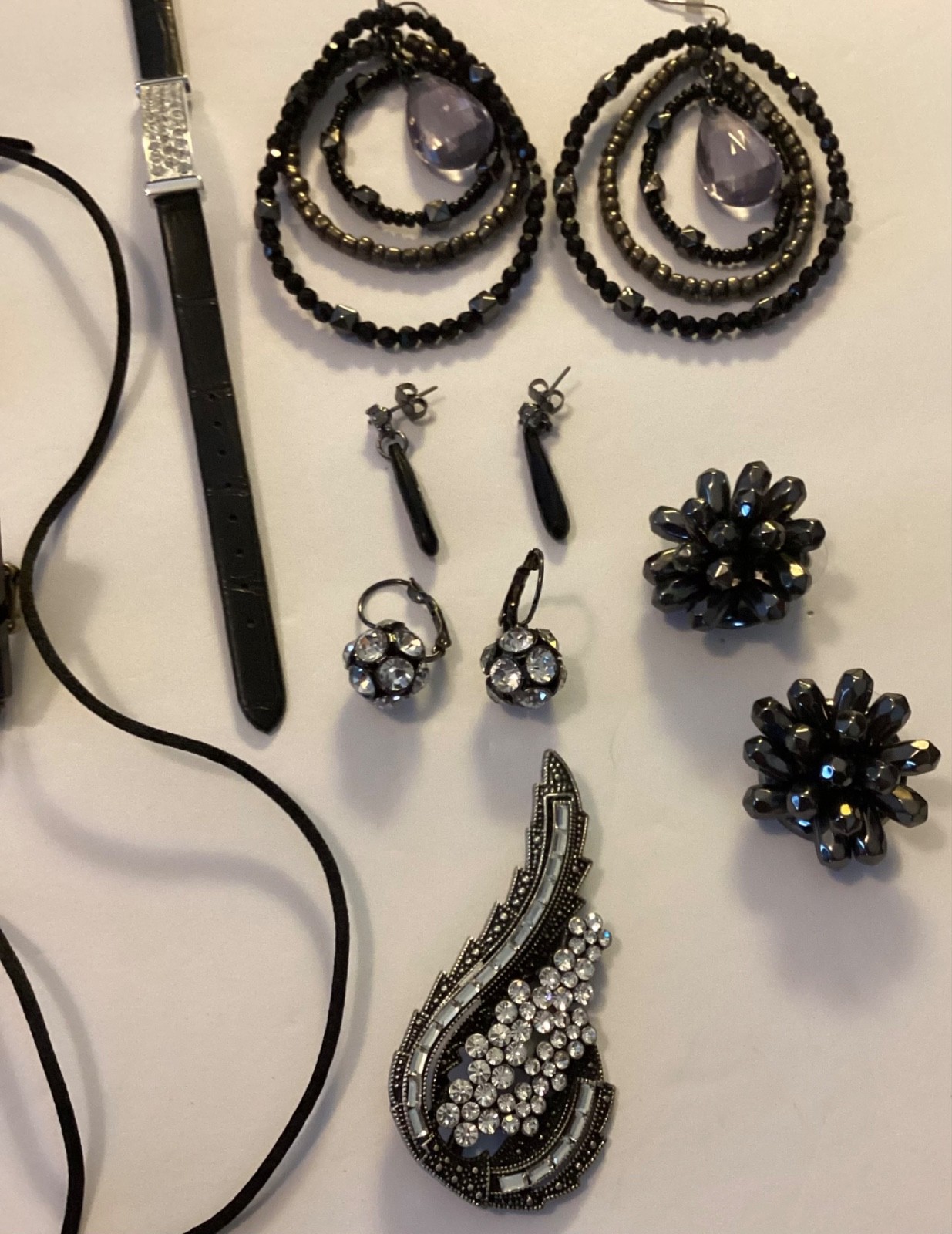 13 Piece Lot Of Beautiful Jewelry Brooch,Ring, Necklaces, Earrings, Bracelet
