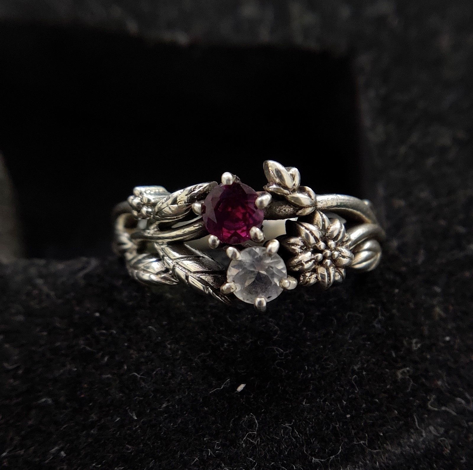 Nature Garnet Rainbow Moonstone 925 Silver Leaf Vine Floral Ring Wedding Band