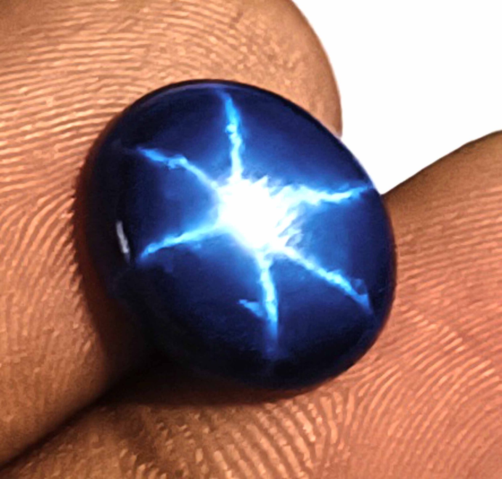 7 Ct IGL Certified Natural Star Sapphire Oval Shape Loose Gem with 6 Rays ” 5SDS
