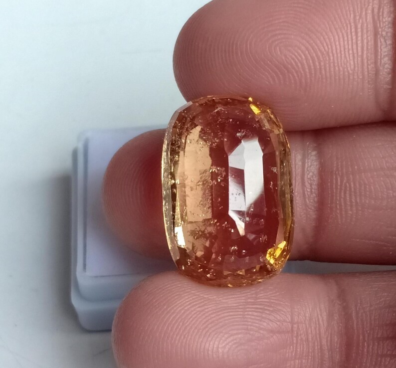BIG 26.18 Carat Natural Yellow Hessonite Garnet Cushion Unheated Gem 22X15MM